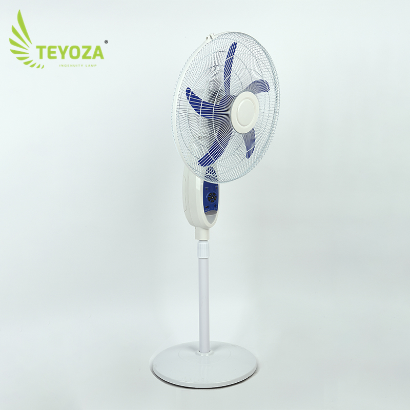 Solar ac/dc rechargeable fan light with radio
