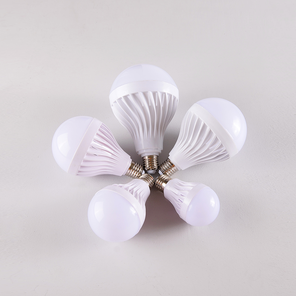 12w Factory price emergency led bulb lamp B22 E27 E14 battery 1500/1800mah