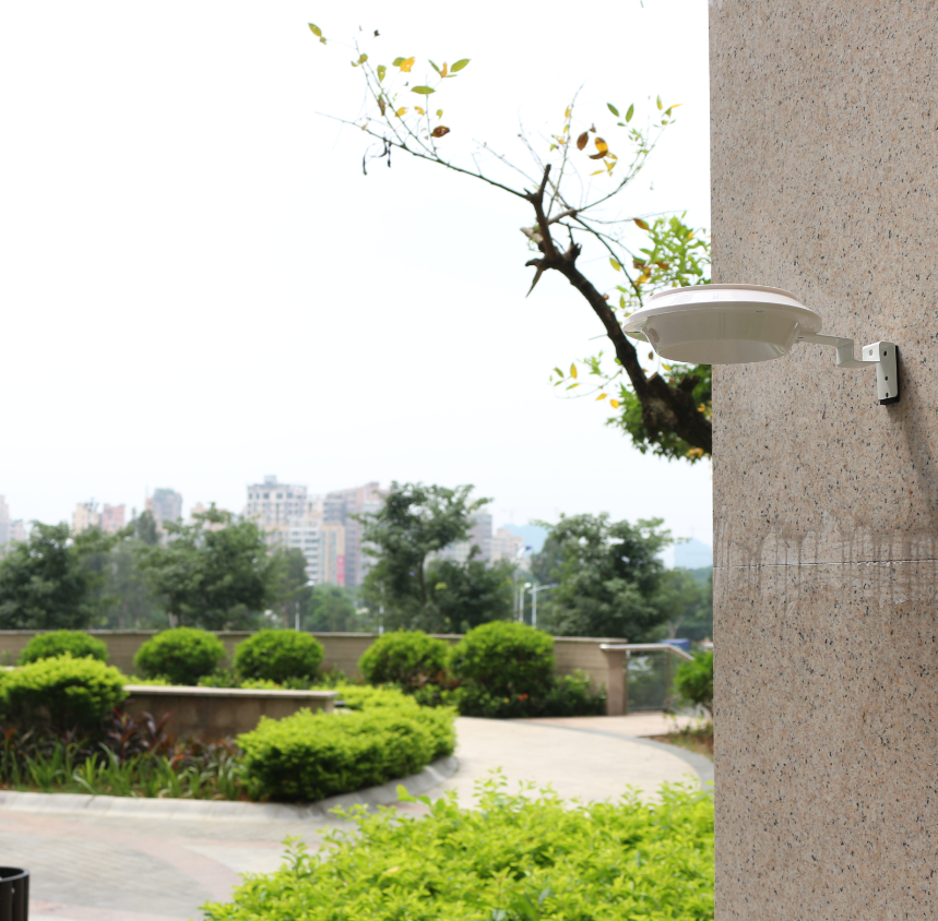 solar rechargeable LED emergency light portable lamp