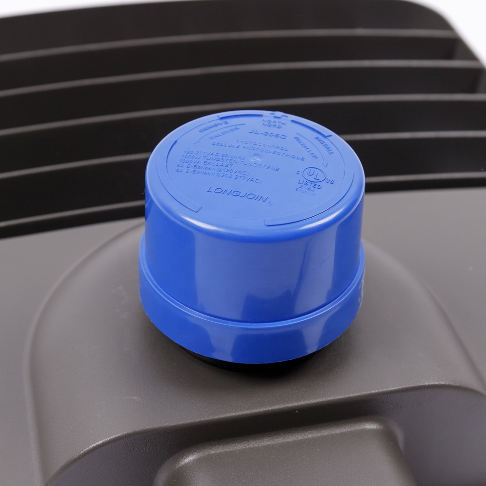 2019 Newest Led Parking Lot Light 100W 150W 240W 300W Shoes String Lights With Photocell