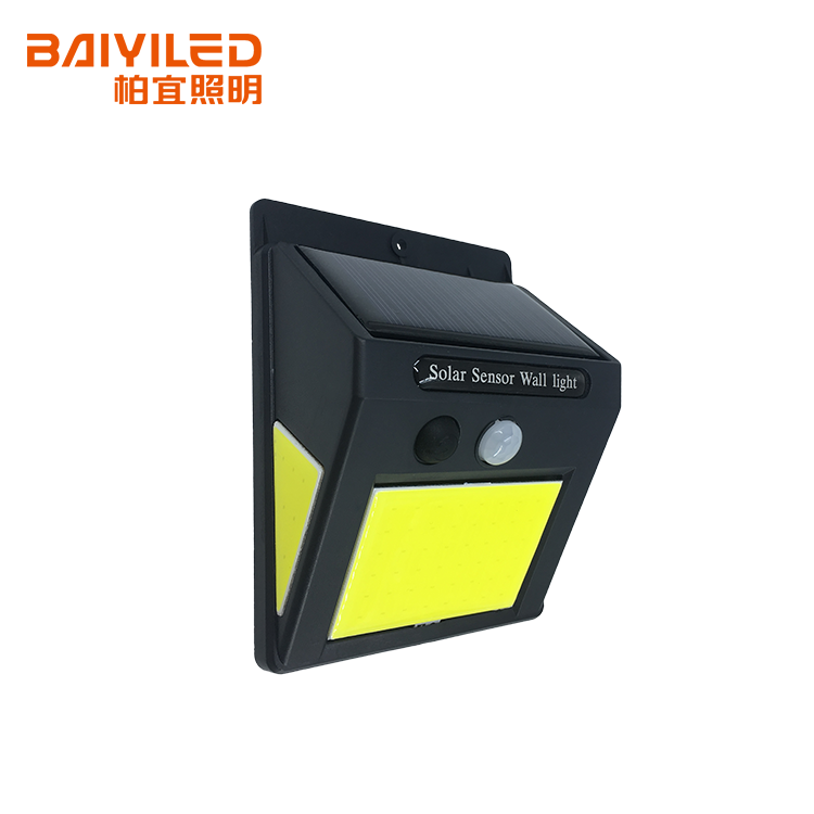 Garden Sensor Wall Rechargeable Led Solar Christmas Ball Light with battery