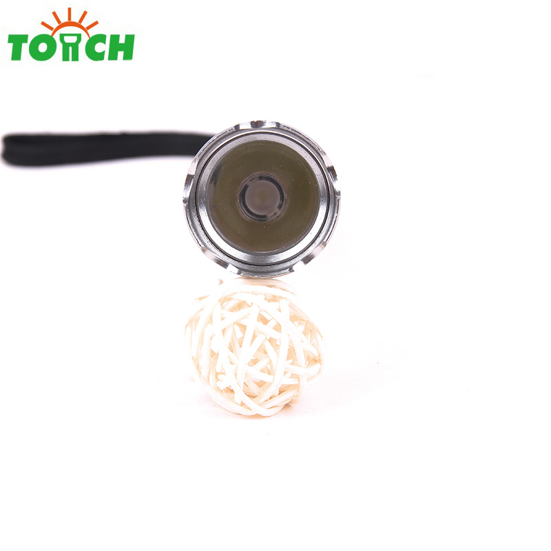 2019 aluminum solar rechargeable LED torch light portable Led torchlight for camping hunting