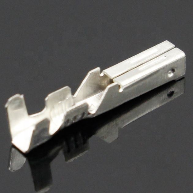 crimp Female terminals for automotive waterproof connector