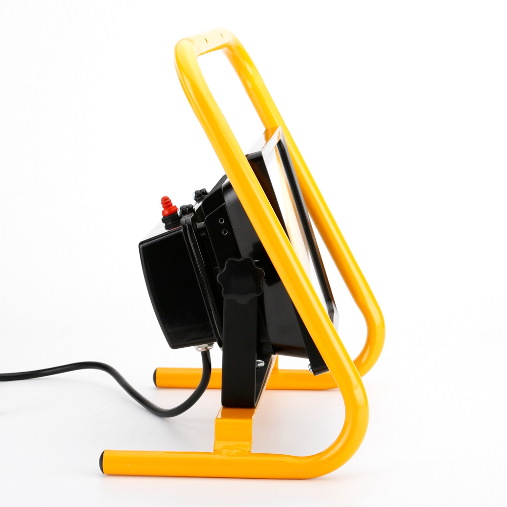 Ningbo Factory direct 30W Portable projectors 2500lm led flood light LED Work Light for Workshop construction tools