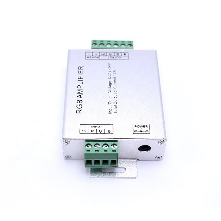 Led power amplifier aluminum case RGB lamp strip lamp with current signal amplifier repeater 12v12a