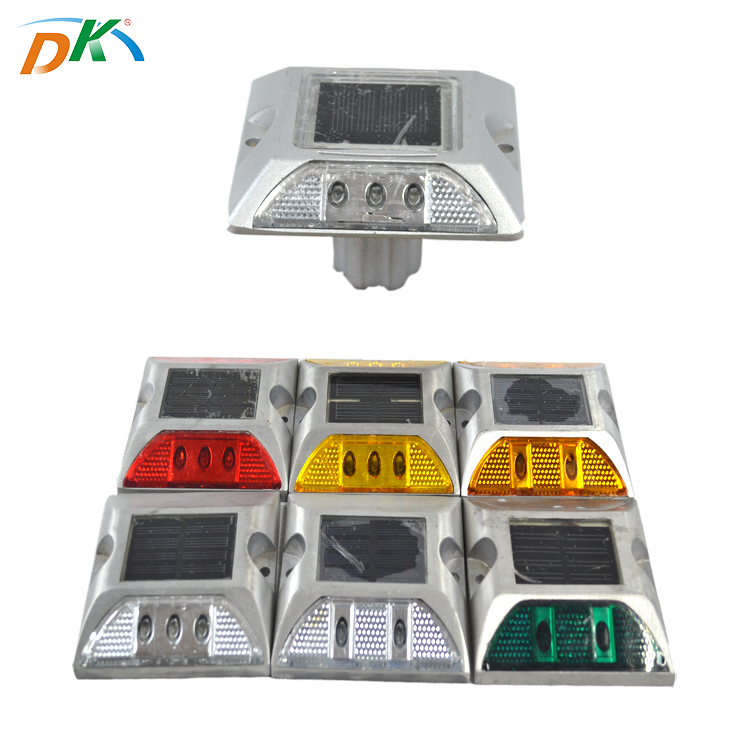 DK LED IP68 solar led security traffic light road markercateyes lights