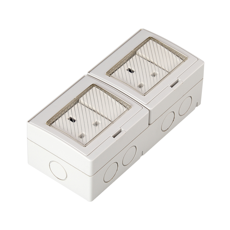 Hot Sale Waterproof Switch Socket with CE