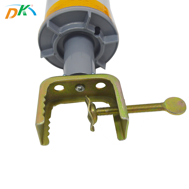 Solar powered highway led beacon blinker warning light