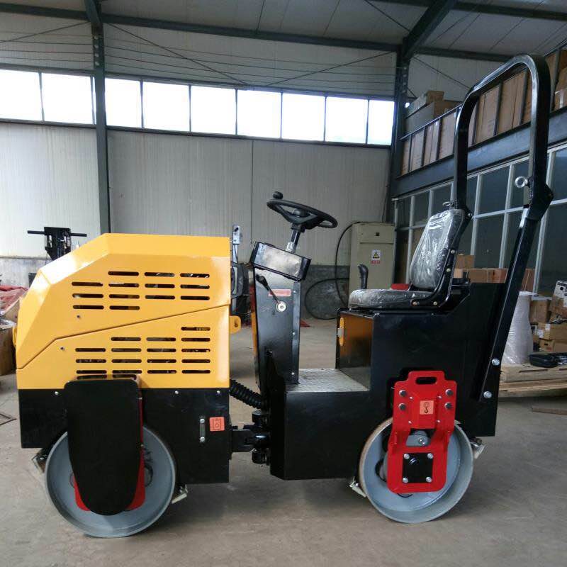Driving 2 Ton Vibratory  Road Roller /Mini Road Roller Compactor