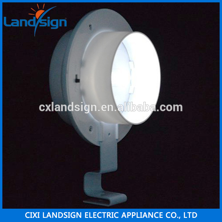 Solar Fence Light XLTD-P5034 IP44 Rechargeable 3 LED Solar Powered Smart Gutter Night Utility Security Light for Wall Fence Yard