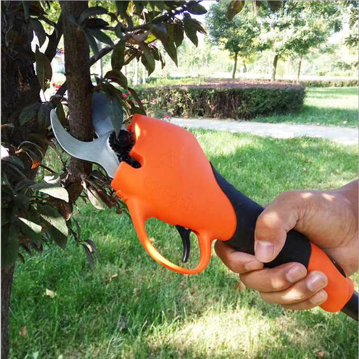 Battery powered garden tools electric  pruning shears