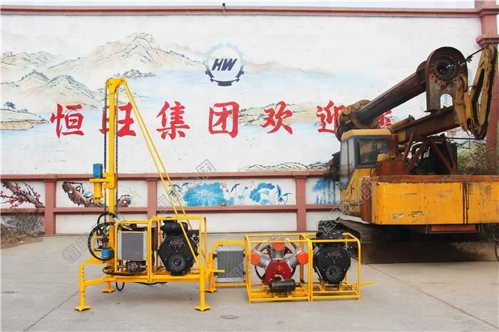 Mountain hydraulic water well drilling machine