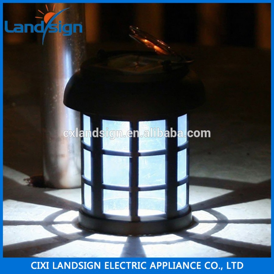 Hot Sale XLTD-913 Vintage Lighting Outdoor Solar LED Lantern Umbrella Hanging Garden Patio Backyard Light