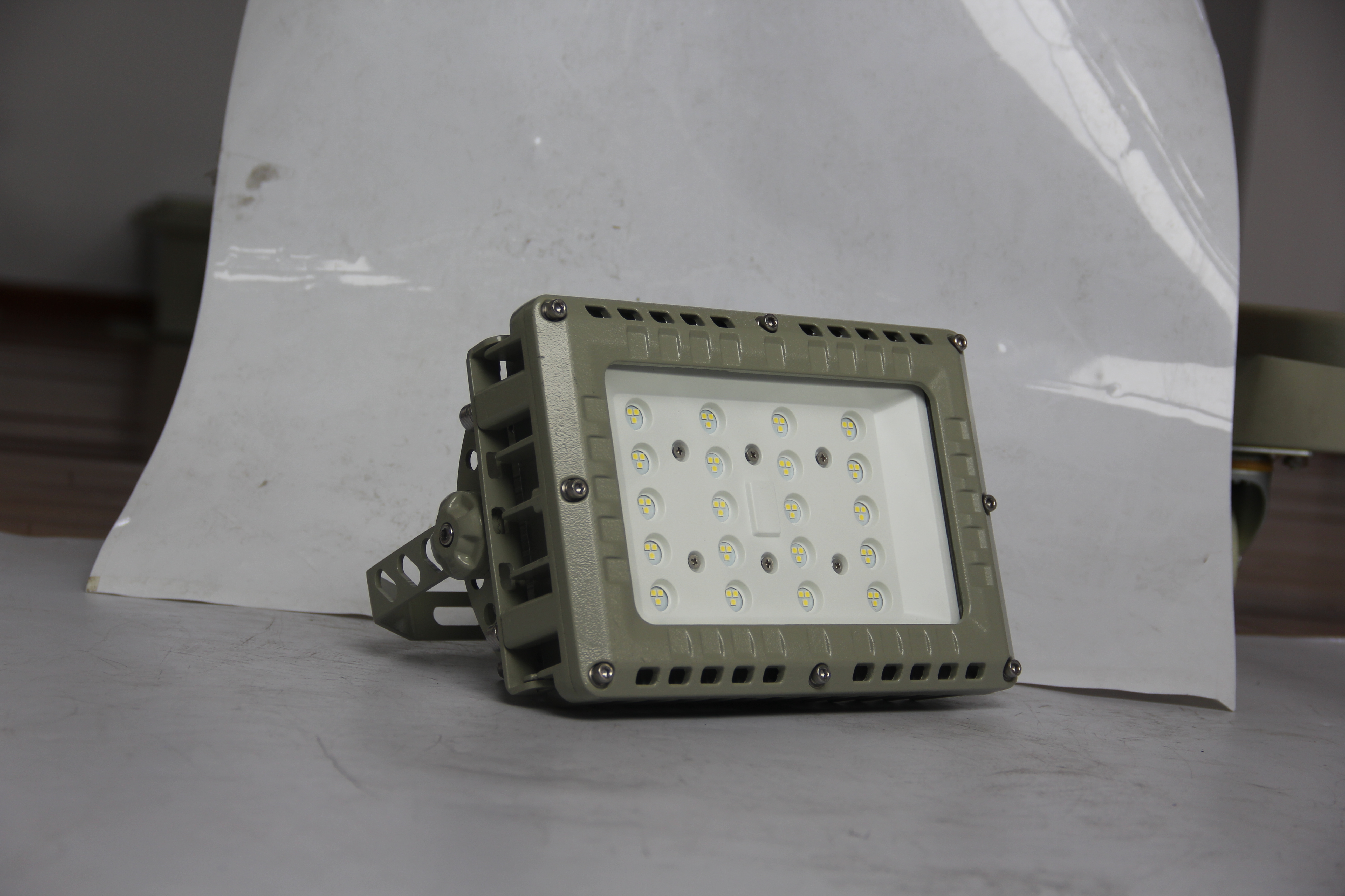 50W - 80W energy-saving explosion proof led lighting fixtures, led explosion proof light