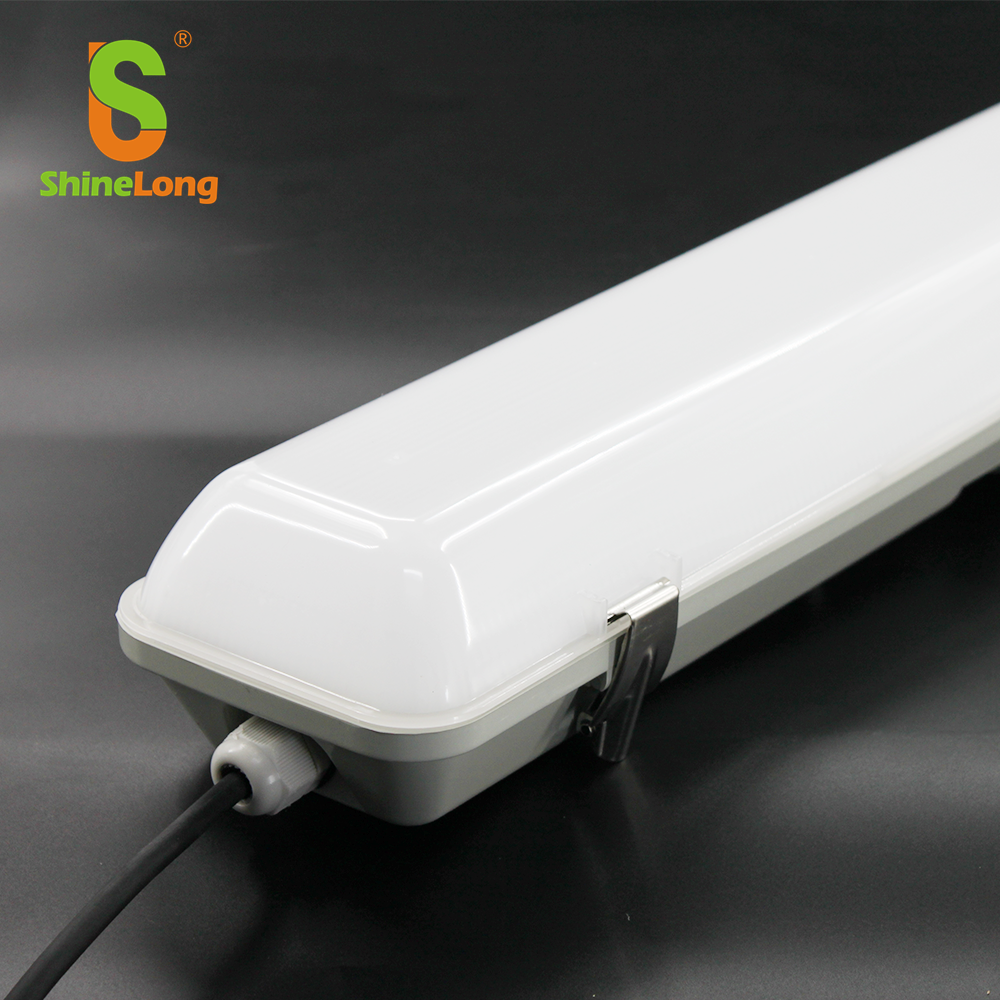 High Brightness80W 10700high lumen led triproof light Shenzhen factory for Us market