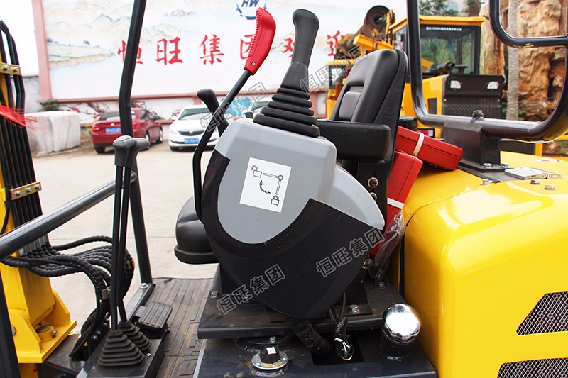 Good price China Mini Crawler Excavator prices chinese mini excavator