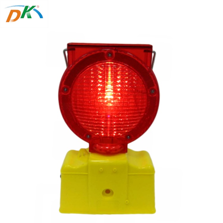 DK PC solar powered barrier warning light safety traffic light