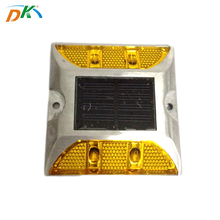 DK Led Blinking warning light driveway solar traffic road stud