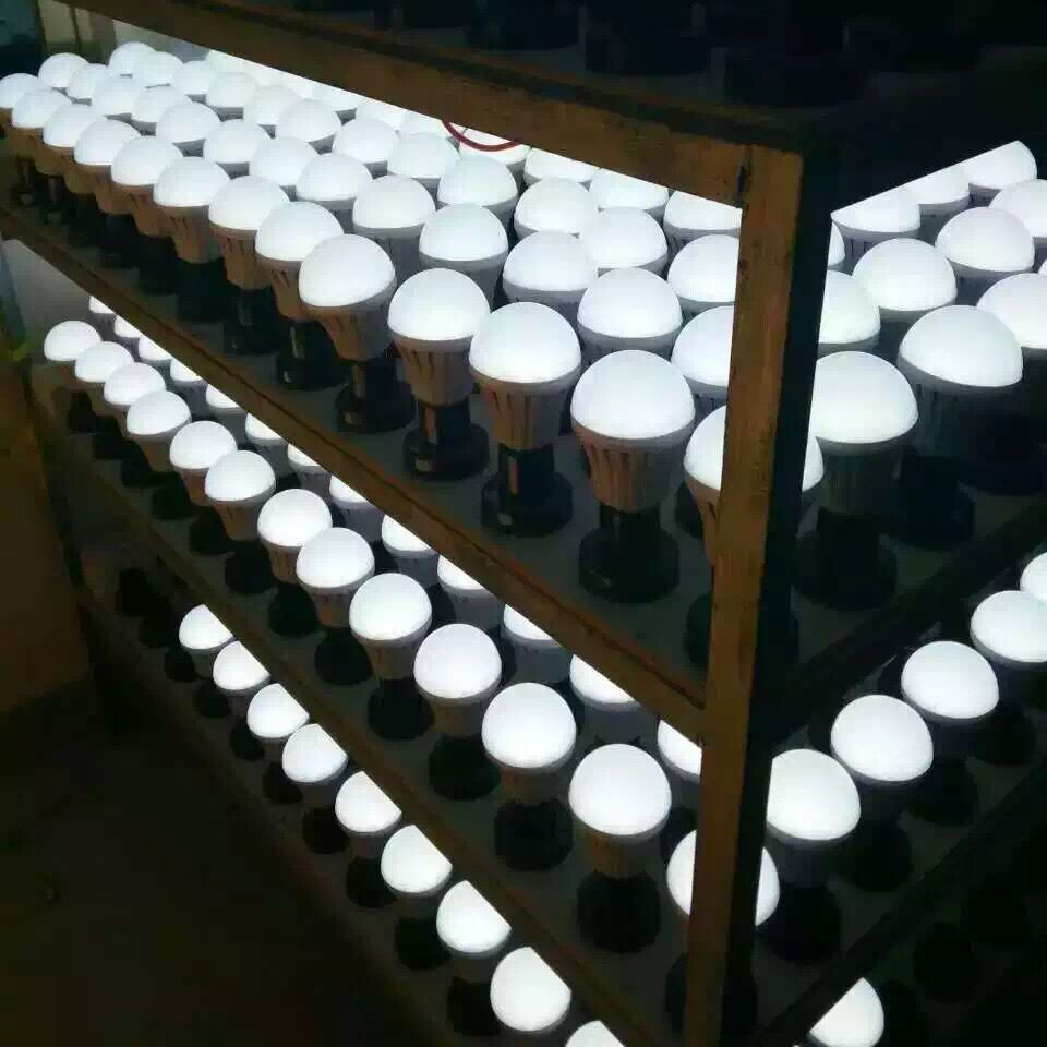 5W 7W 9W 12W E27 B22 Led rechargeable led emergency bulb