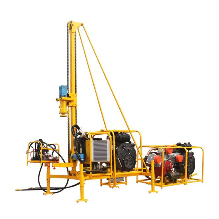 small mountain petroleum prospecting drilling rig
