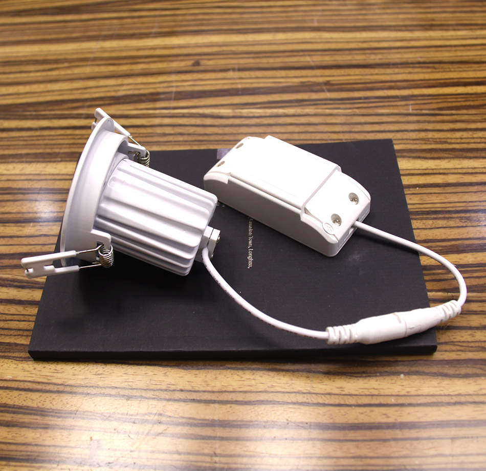 120lm/w gimbal 3.5 cob 15w 20w led downlight with 3 warranty years