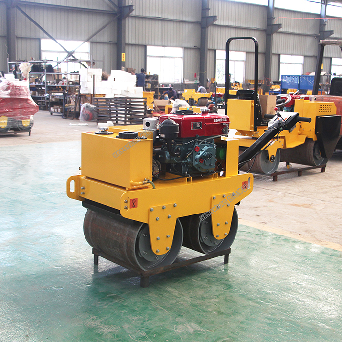 China factory mini road vibratory roller/manual roller compactor/compactor roller machine price