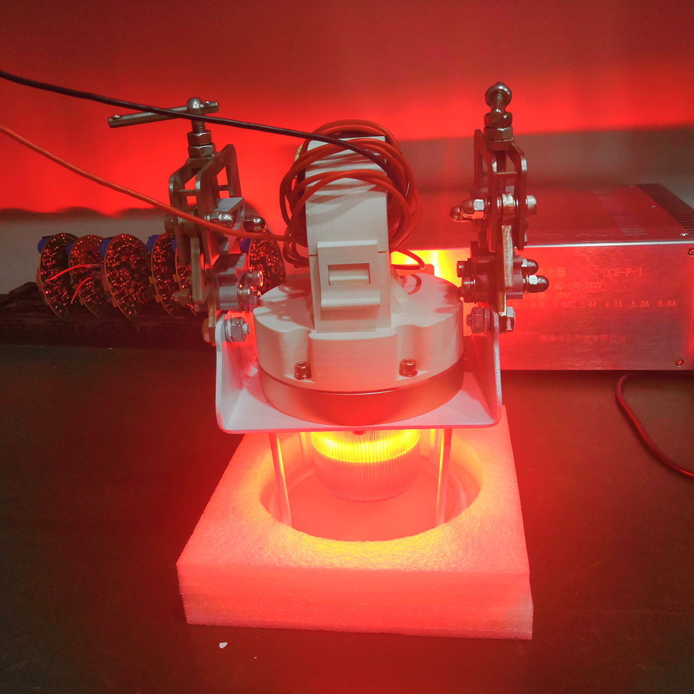 CONDUCTOR MARKING LIGHT FOR HIGH VOLTAGE LINES