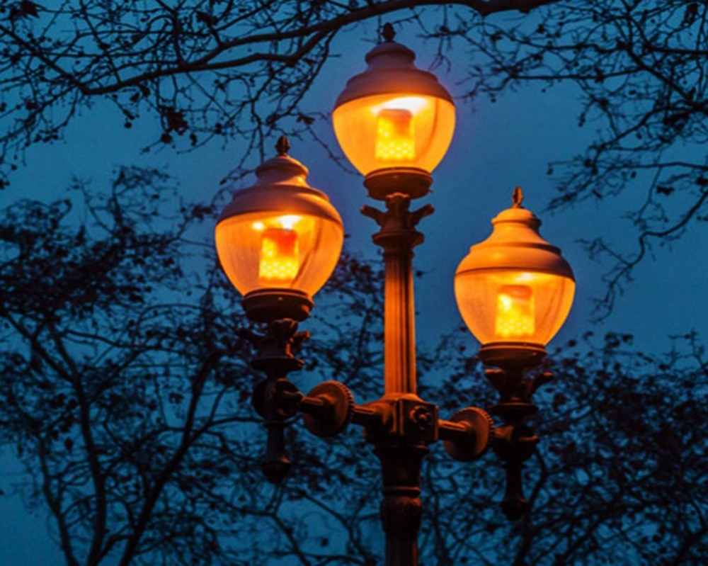 LED Flame Effect Light Bulb, E26 LED Flickering Flame Light Bulbs, 105pcs 2835 LED Beads Simulated Decorative Light Atmosphere L