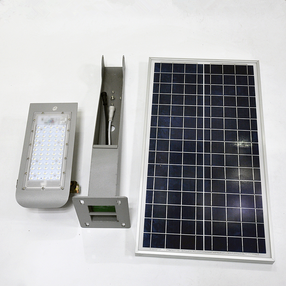Warranty 5 Years 60W Integrated Street Light with Remote Sensor Control Outdoor Led Solar Street Light