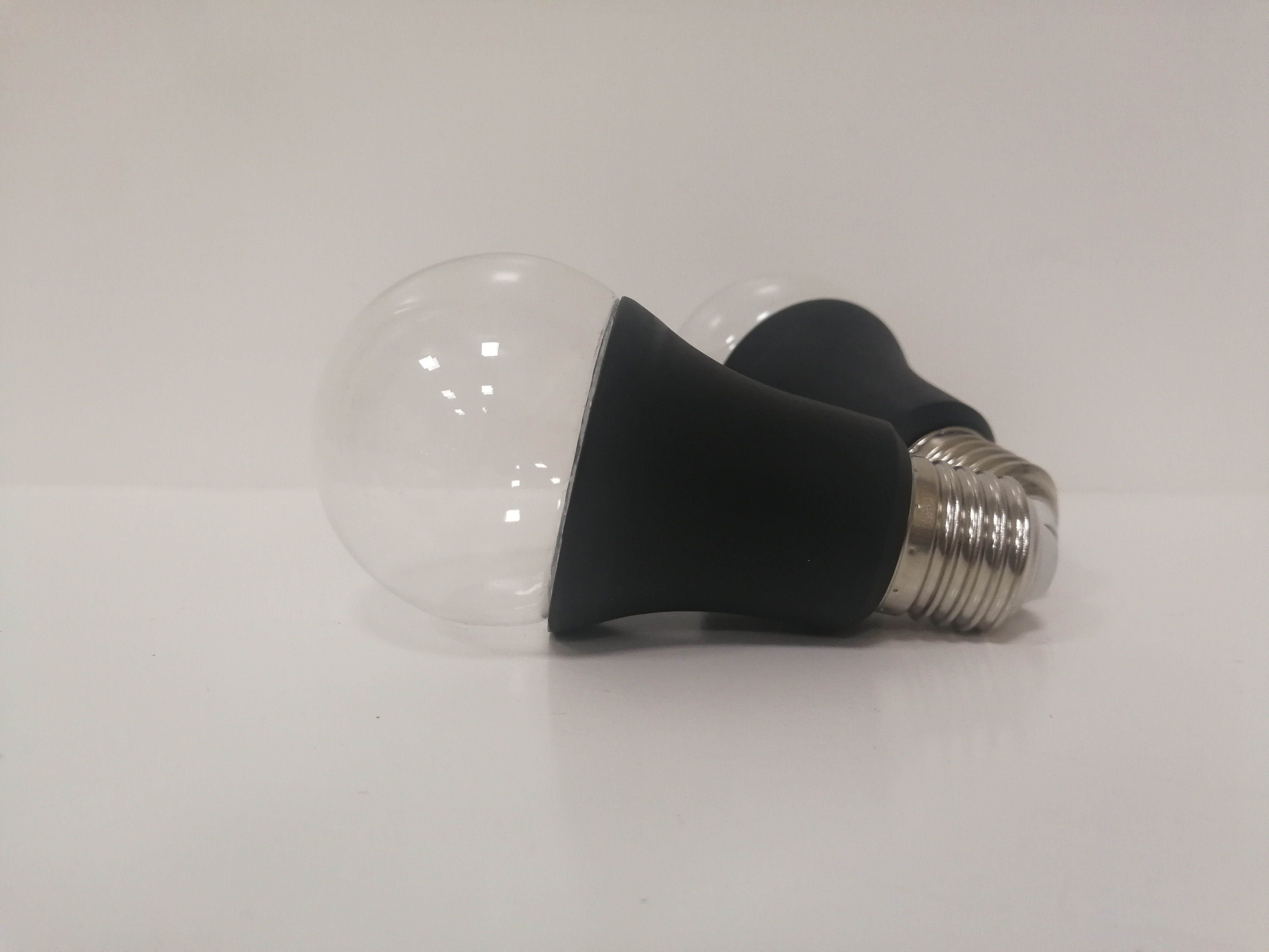 LED Black Lights Bulb 8W 12W  UVA 395nm LEDs Super Bright  Stage Lighting DJ Dance Party Birthday Wedding Holiday Decorations