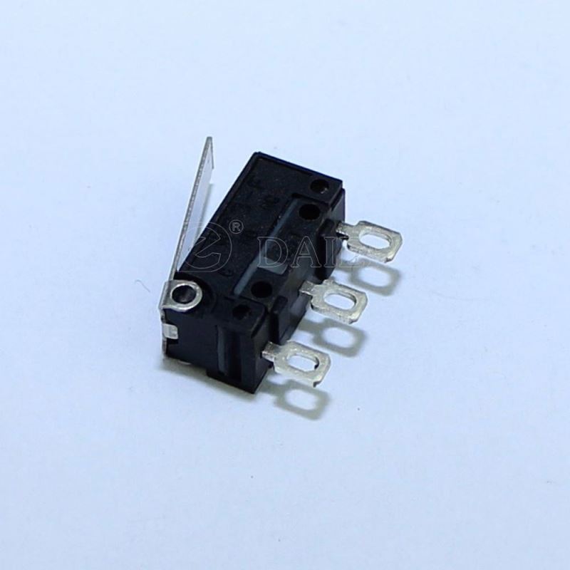 WS3 2A 250VAC 3A 30VDC SPDT Solder Terminal Waterproof 12V Micro Switch