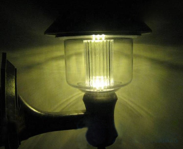 PLastic cheap black finished outdoor solar stake lights lawn landscape lamp wall mounted solar garden decorative wall lighting