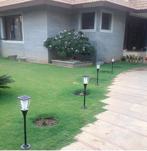 New design stainless steel solar garden post light with CE certificate