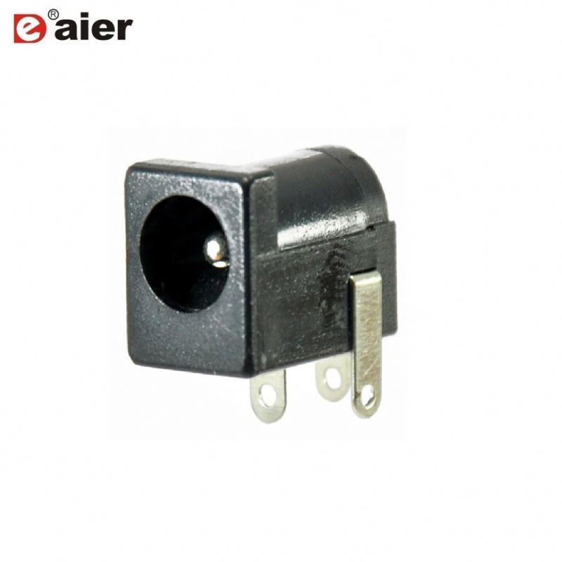 Black Plastic Electrical 5.5mm x 2.1mm 3 Pin Audio Video DC Power Jack Plug