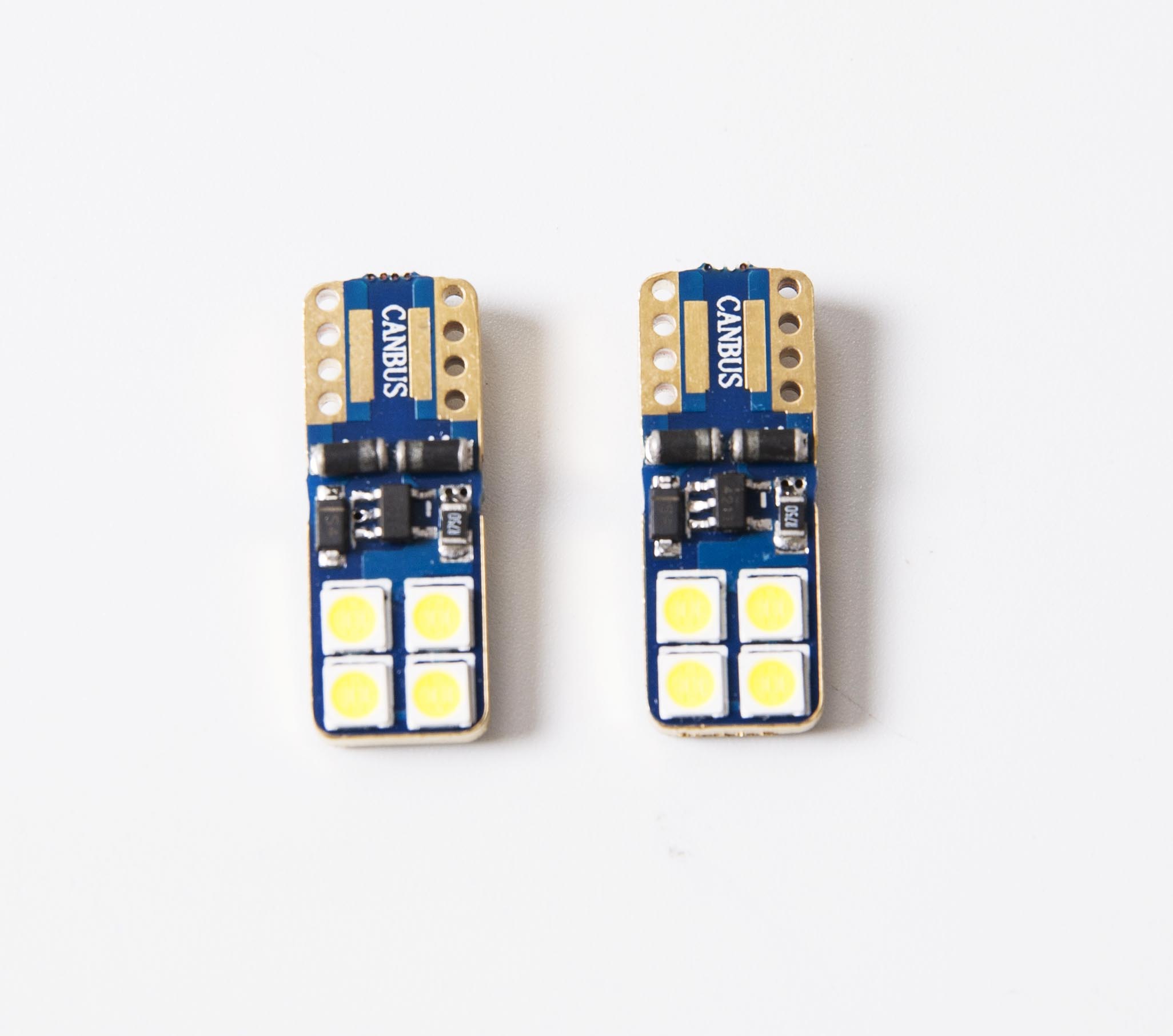 T10 CANBUS 8LED 3030 2W 12-24V White 6000-6500K Metal base panel/parking/dome/indicator light/bulbs license plate lamp