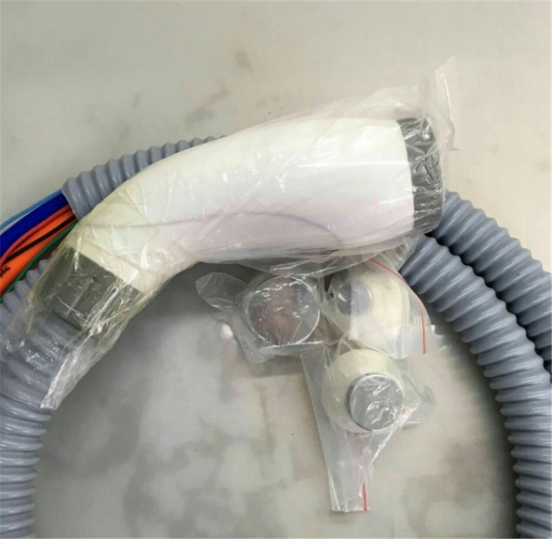 20% off rf skin rejuvenation  and face lifting handle