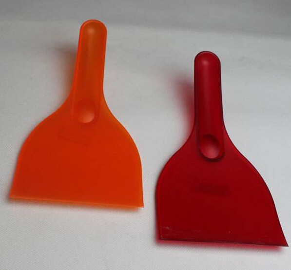 New Design Car Dry Ice Scraper Portable Snow Scraper For Car