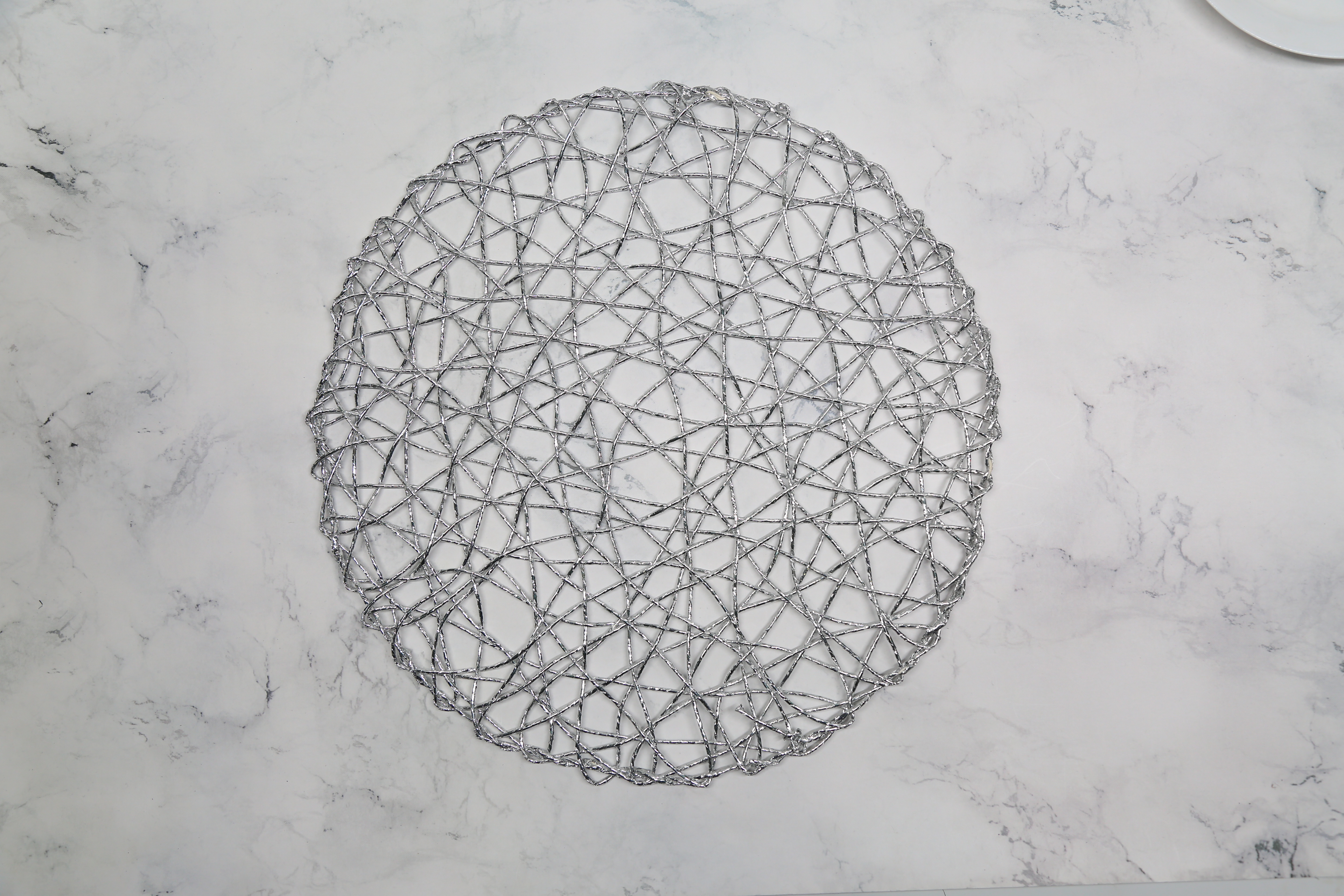 Tabletex 38cm hollow paper mat woven round glitter placemat