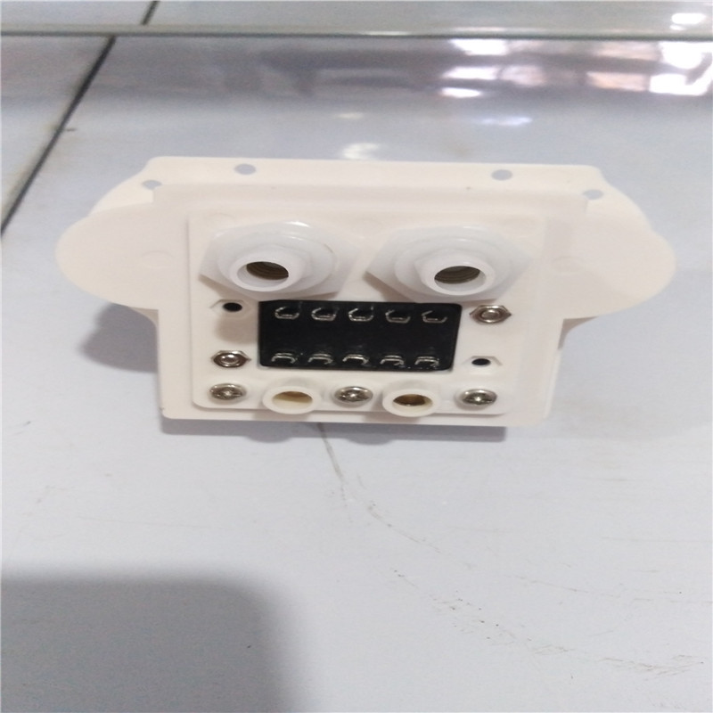 Body Material Supplier Electrical Plug Parts