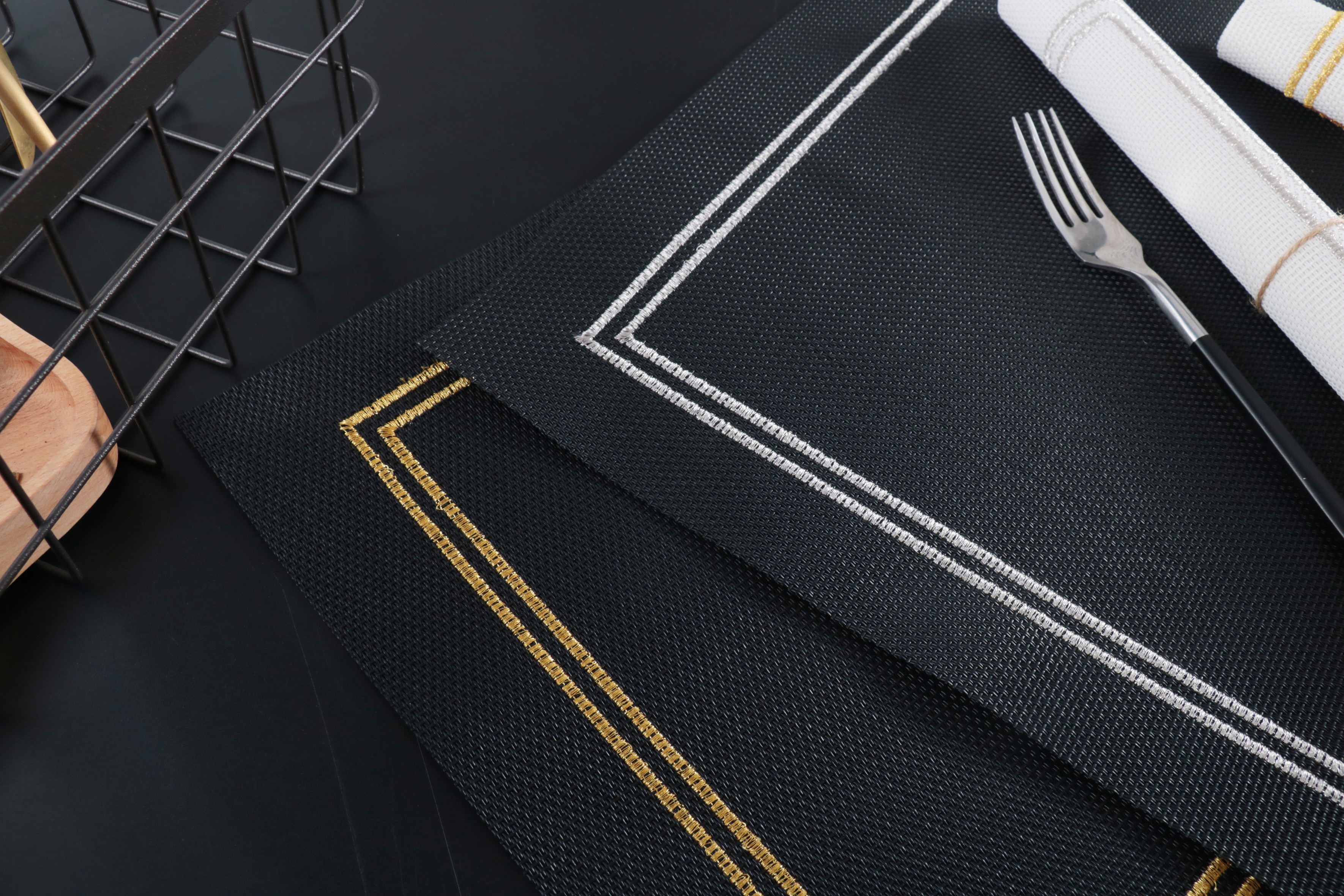 Tabletex waterproof  pvc woven fashion embroidery wholesale cheap new design dinner set placemats