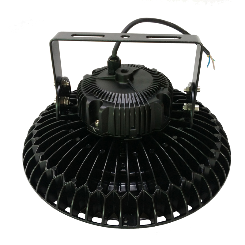 LED UFO High Bay 150 watt 200 watt, Comparable to 400 and Higher Watt Fixtures