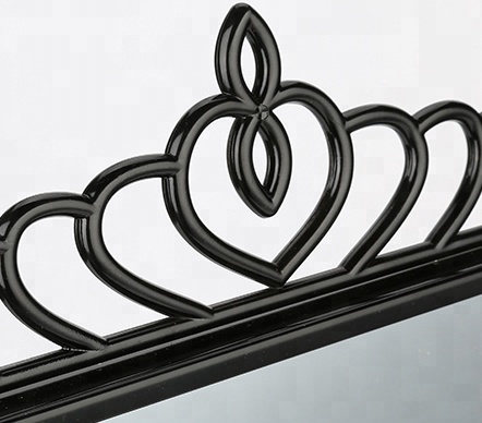 2018 New Arrived 180 Degree Rotation 8 pcs LED Lighted Touch Screen Vanity Cosmetic Mirror