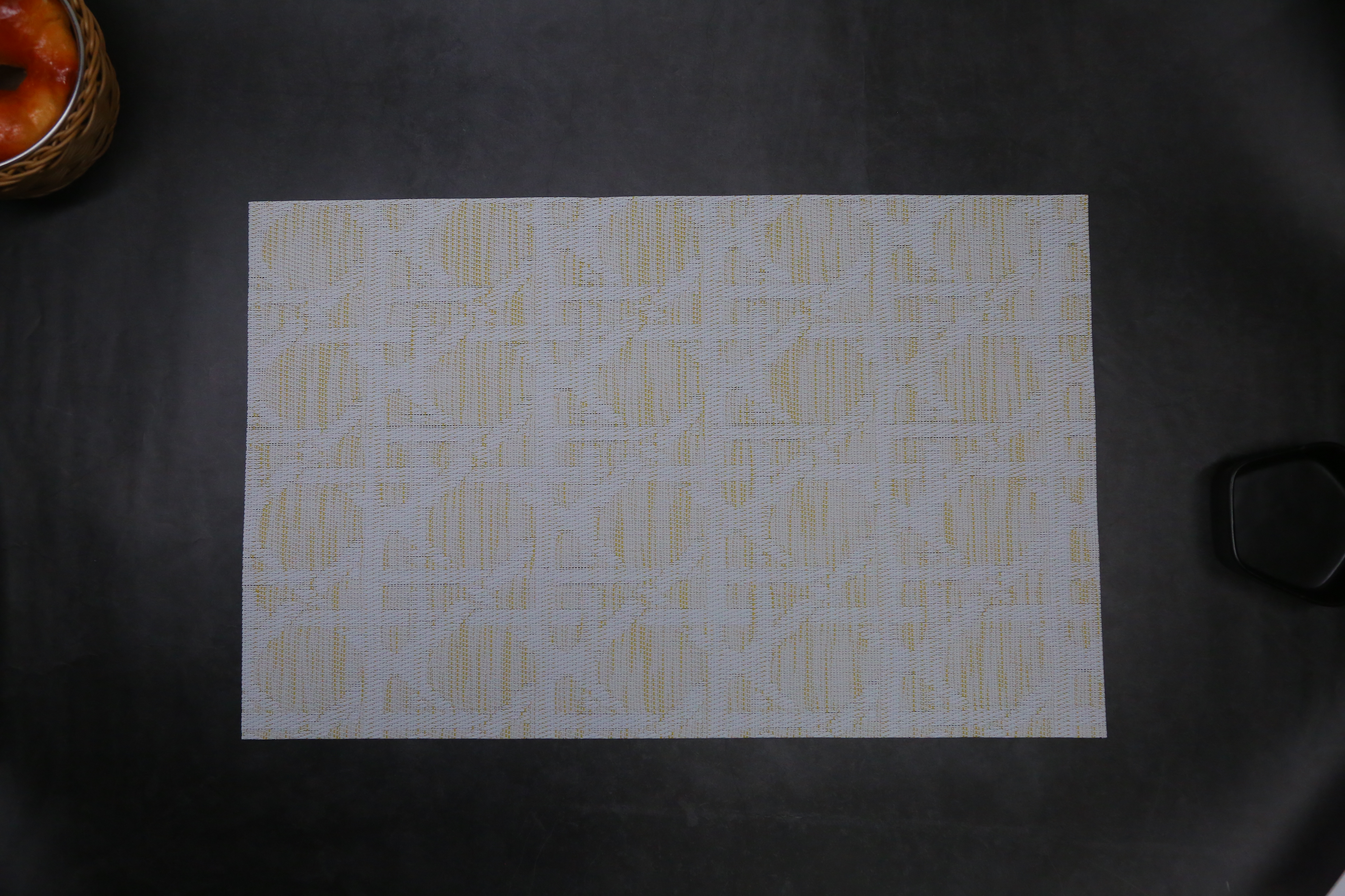 There is some new design dinner set  pvc placemat for tablemat using table