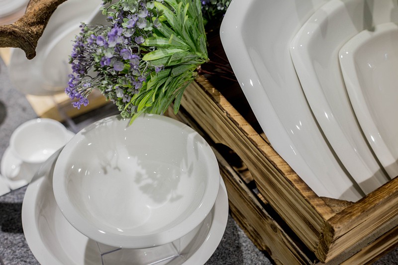 Two Eight-News | Production Of Bone China Tableware-11