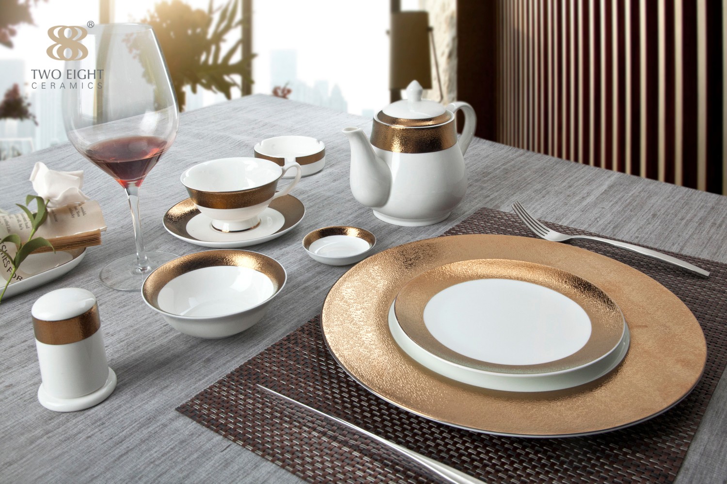 Two Eight-Guide About The Formal Restaurant Table Setting-1