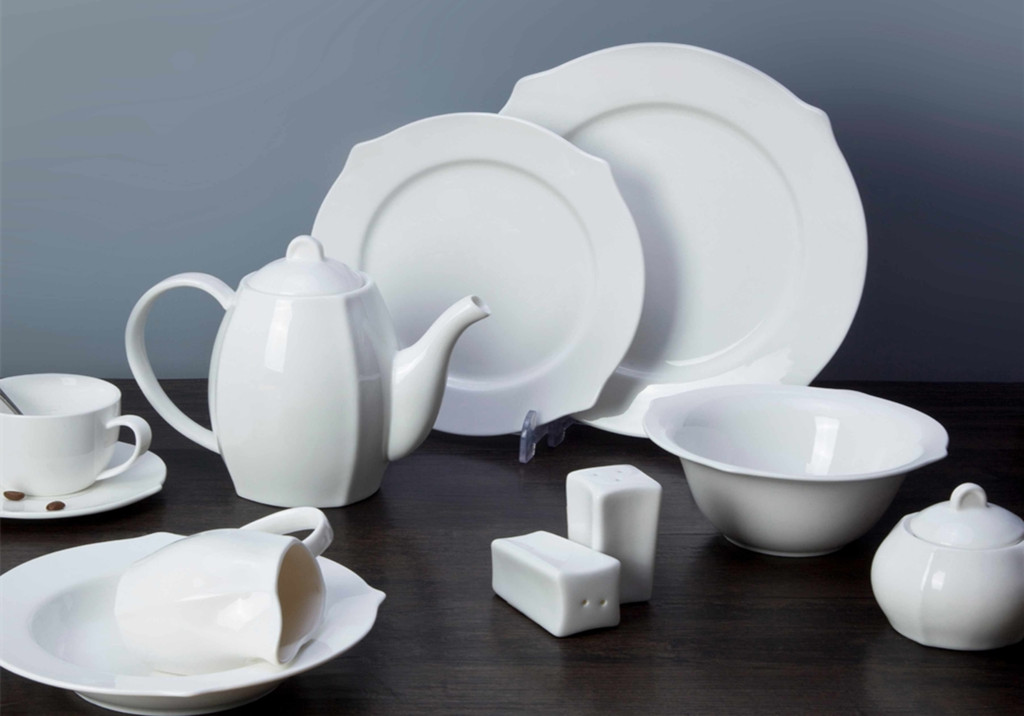 Two Eight-How To Care For Porcelain Tableware