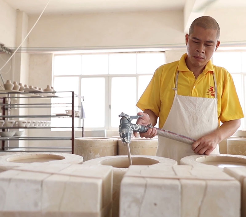 news-Porcelain Dinnerware Factory Live Stram in ChaoZhou-Two Eight-img-1