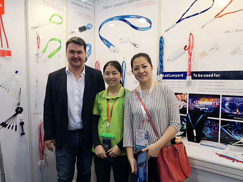 Red Star Array image128