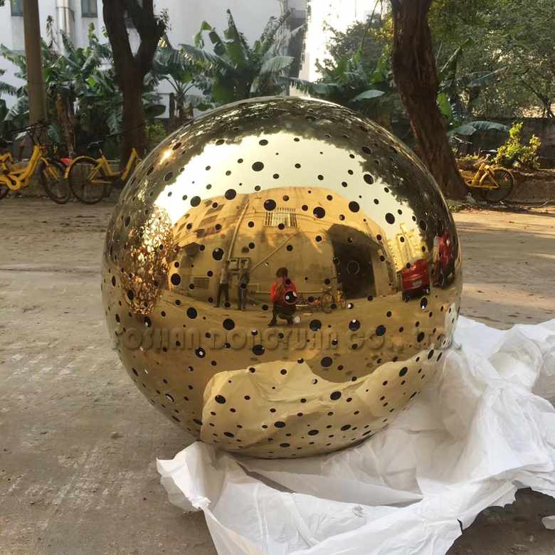DONGYUAN 800mm Laser Cut Golden Stainless Steel Ball Metal Sculpture (of Stainless Steel/Iron/Metal Alloy) image5