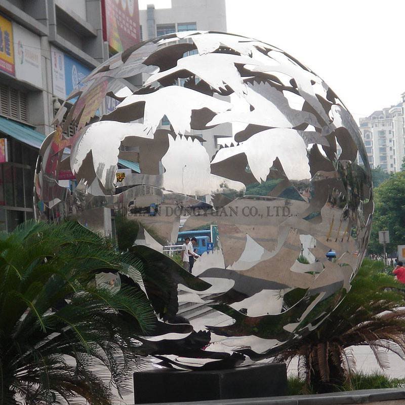 DONGYUAN Decorative Dove Pattern Sphere Metal Sculpture (of Stainless Steel/Iron/Metal Alloy) image15